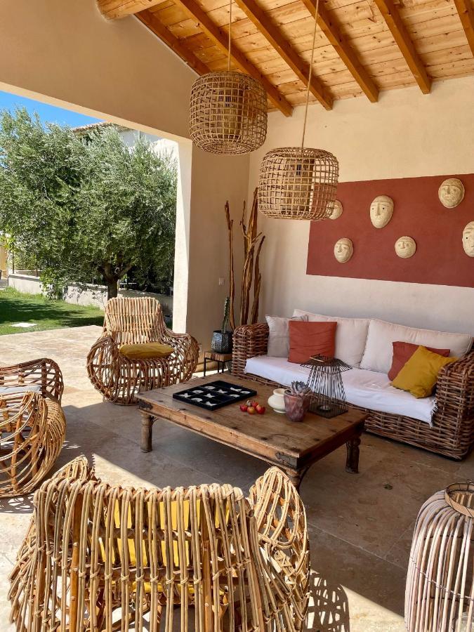 Le Mas Saint Philippe Jonquieres (Vaucluse) Exterior foto